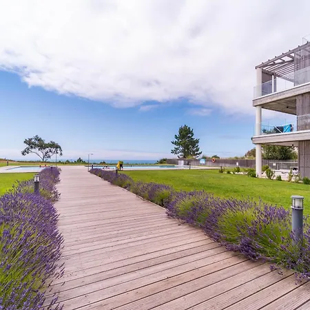 Διαμέρισμα New Luxury Apartment, Sea View With Pool & Gym Ναζαρέ