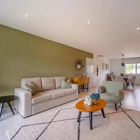 דירה New Luxury Apartment, Sea View With Pool & Gym