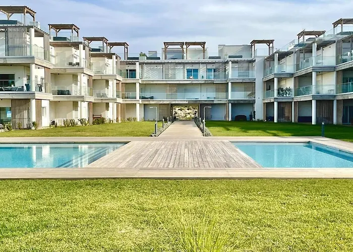 Διαμέρισμα New Luxury Apartment, Sea View With Pool & Gym Ναζαρέ
